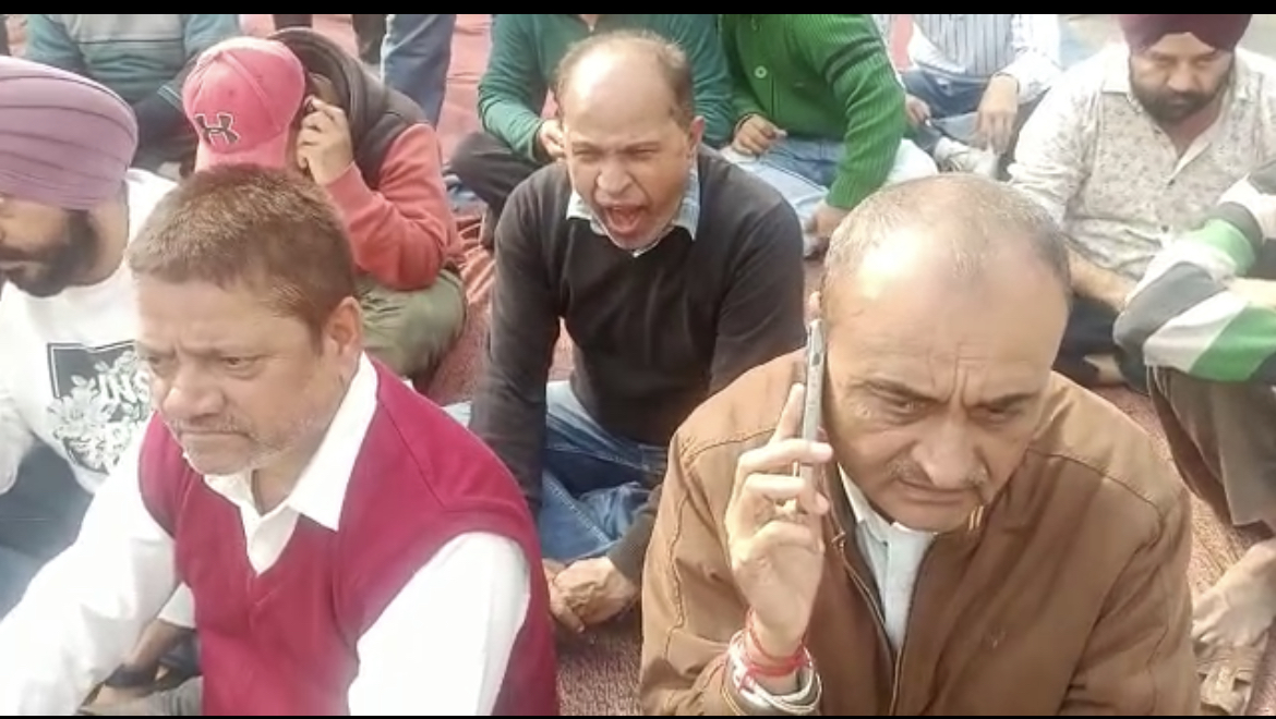 24A43D56 DCAE 4A72 B7A9 2B7B2785D6DC